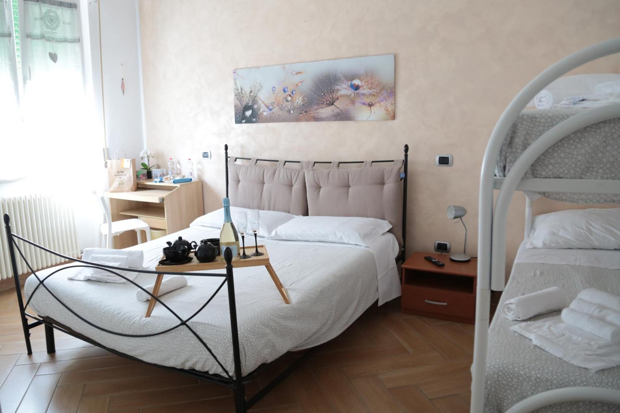 Guest House Simonazzi Reggio nell'Emilia Exterior foto